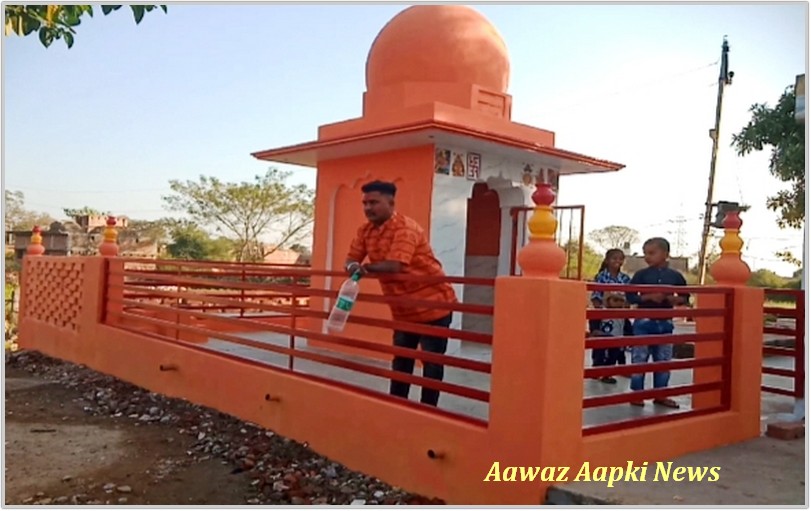 नवनिर्मित शिव मंदिर में मूर्ति प्राण प्रतिष्ठा हेतु निकली शोभा यात्रा