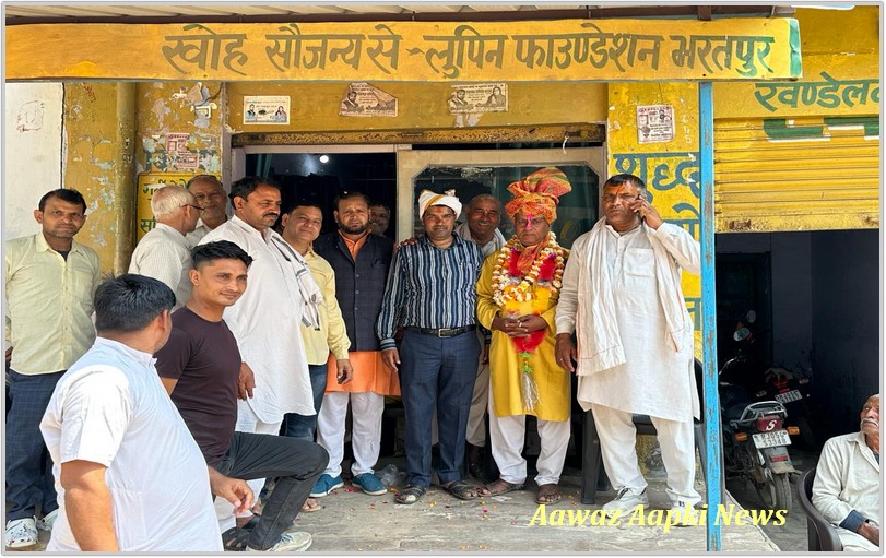 नवनिर्वाचित जनूथर मंडल अध्यक्ष गोपेश शर्मा का किया स्वागत