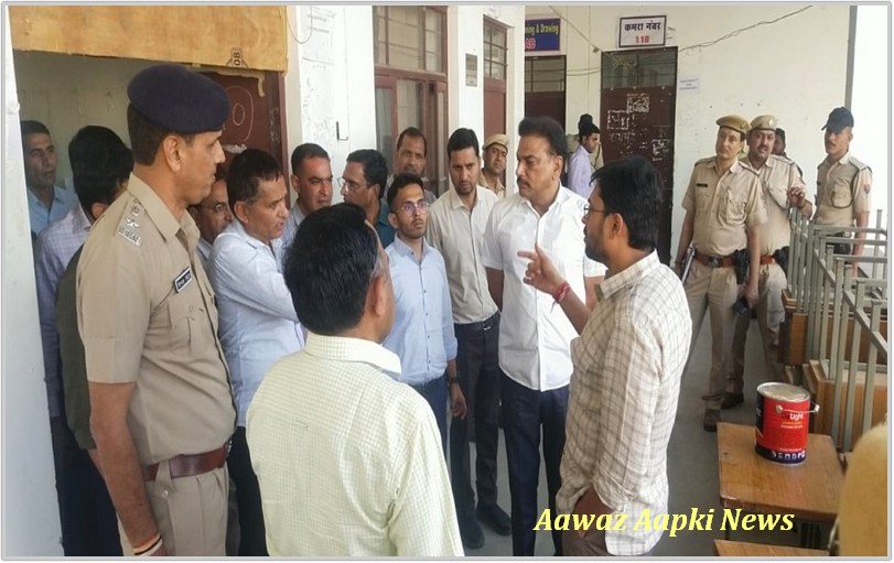 जिला निर्वाचन अधिकारी मेहता तथा पुलिस अधीक्षक दुष्यंत ने किया राजकीय पॉलिटेक्निक महाविद्यालय का निरीक्षण